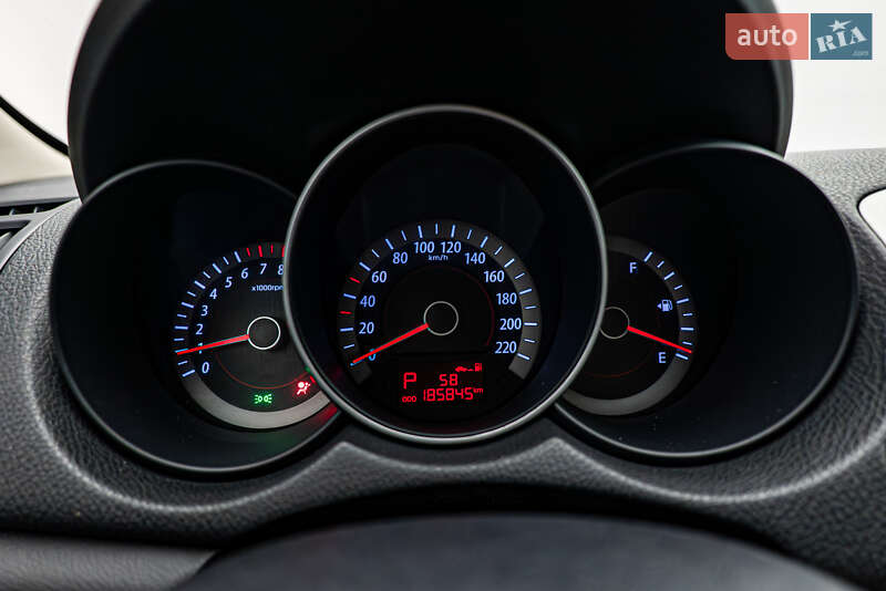 Купе Kia Cerato 2011 в Киеве