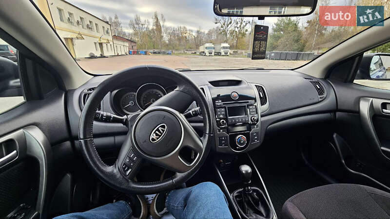 Купе Kia Cerato 2011 в Житомире