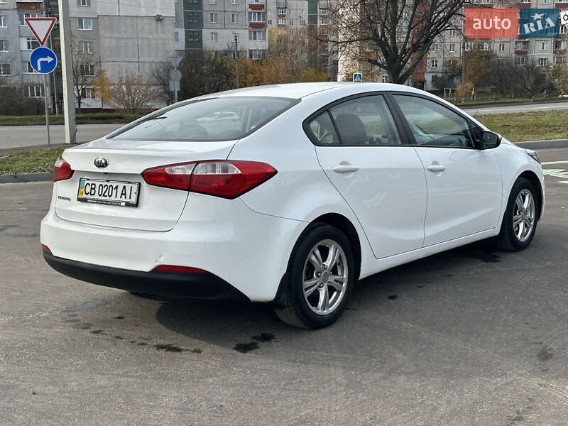 Седан Kia Cerato 2012 в Чернигове фото 3 Седан Kia Cerato 2012 в Чернигове