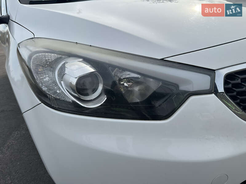 Седан Kia Cerato 2012 в Чернигове фото 23 Седан Kia Cerato 2012 в Чернигове
