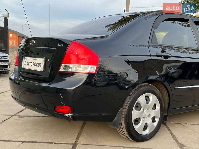 Седан Kia Cerato 2008 в Киеве