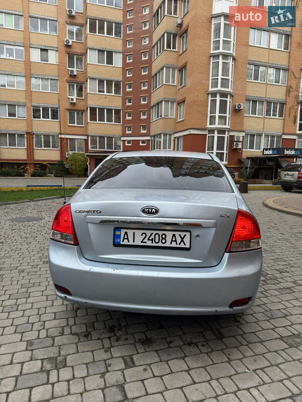 Седан Kia Cerato 2007 в Ирпене