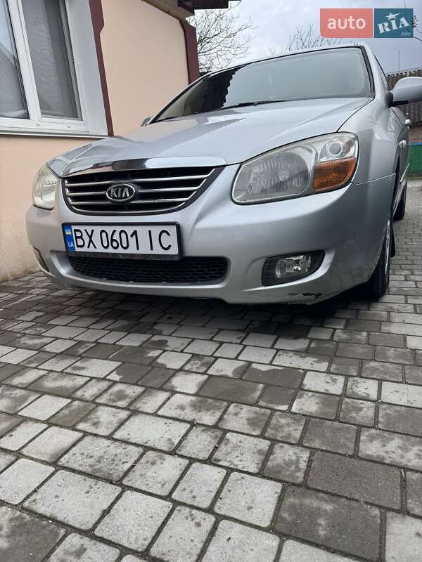 Седан Kia Cerato 2008 в Деражне