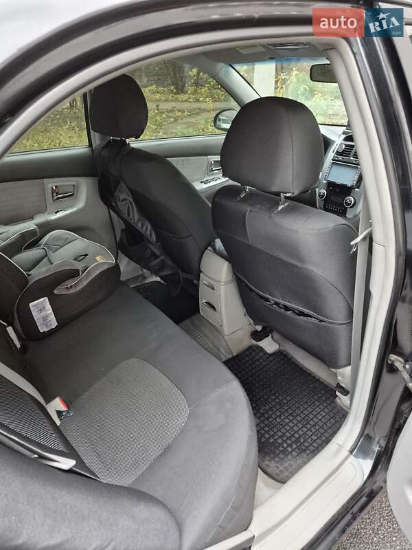 Седан Kia Cerato 2007 в Днепре