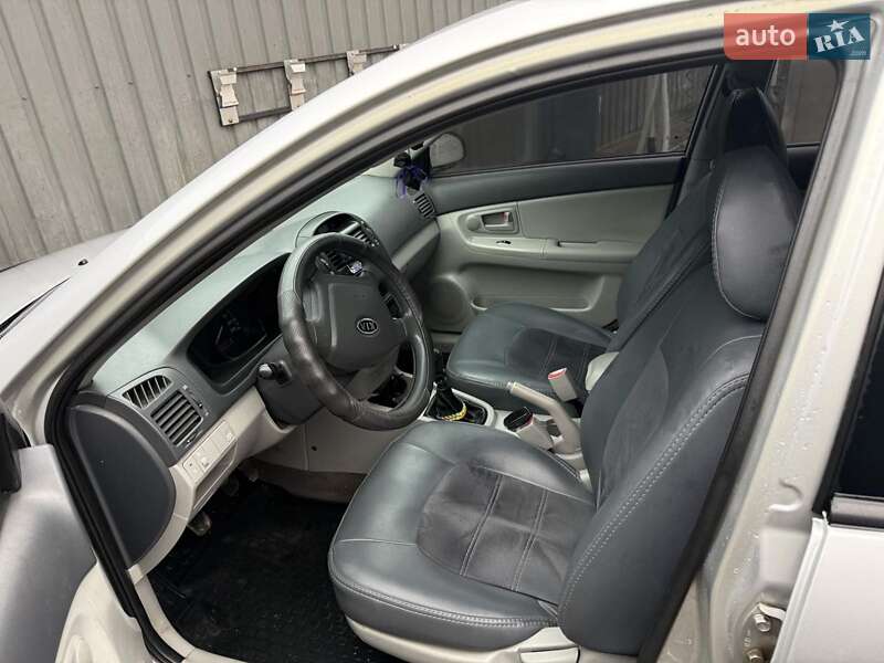 Седан Kia Cerato 2008 в Каменец-Подольском фото 2 Седан Kia Cerato 2008 в Каменец-Подольском