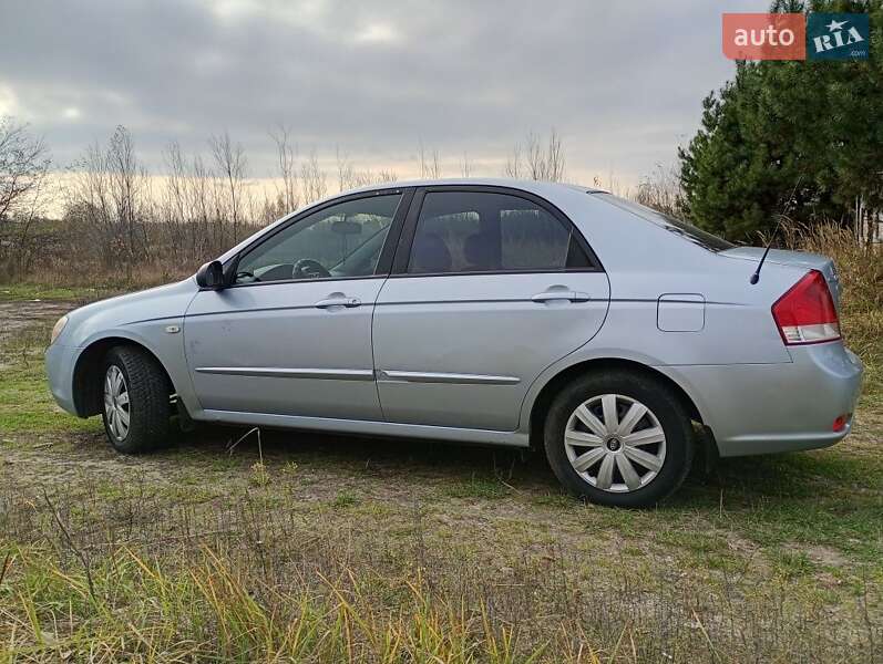 Седан Kia Cerato 2006 в Буче фото 2 Седан Kia Cerato 2006 в Буче