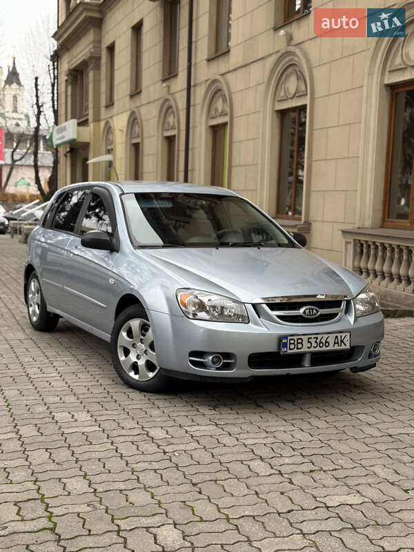 Хэтчбек Kia Cerato 2006 в Запорожье фото 4 Хэтчбек Kia Cerato 2006 в Запорожье