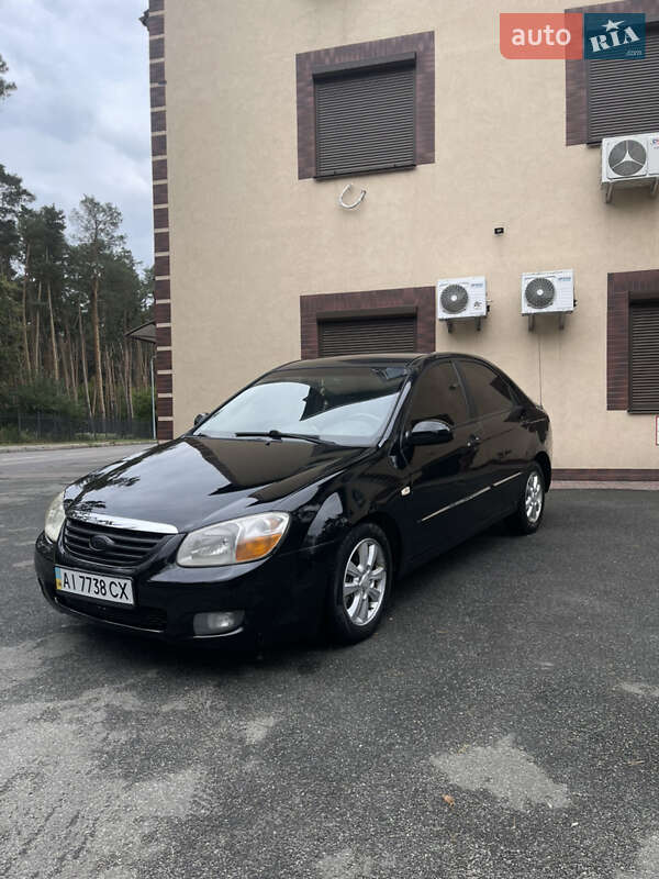 Седан Kia Cerato 2007 в Киеве