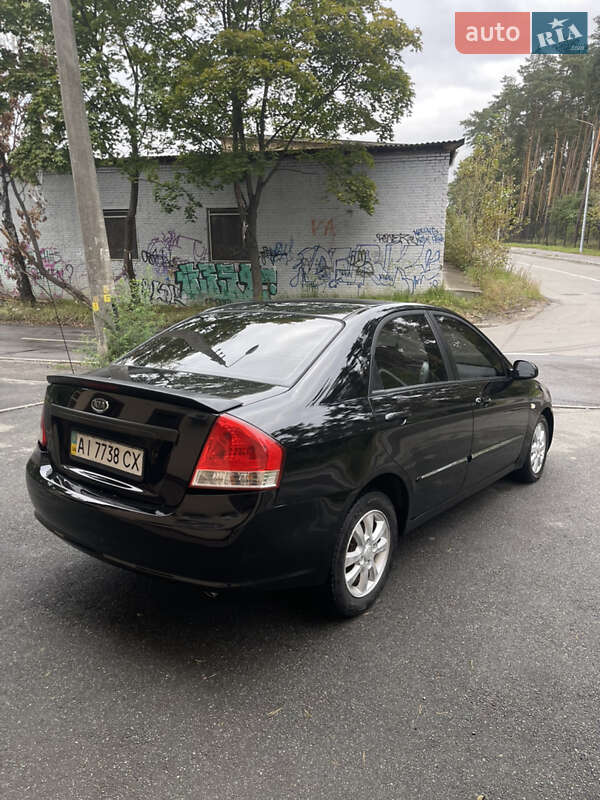 Седан Kia Cerato 2007 в Киеве