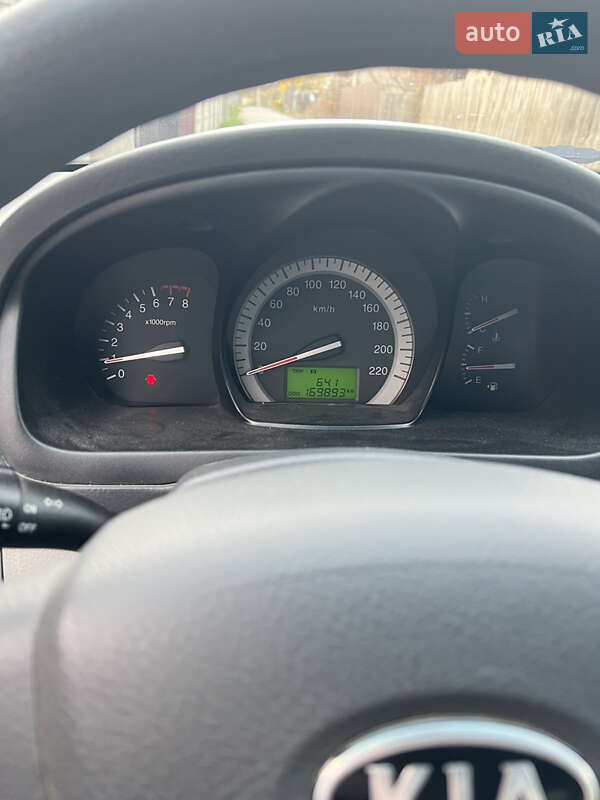 Седан Kia Cerato 2007 в Киеве фото 10 Седан Kia Cerato 2007 в Киеве