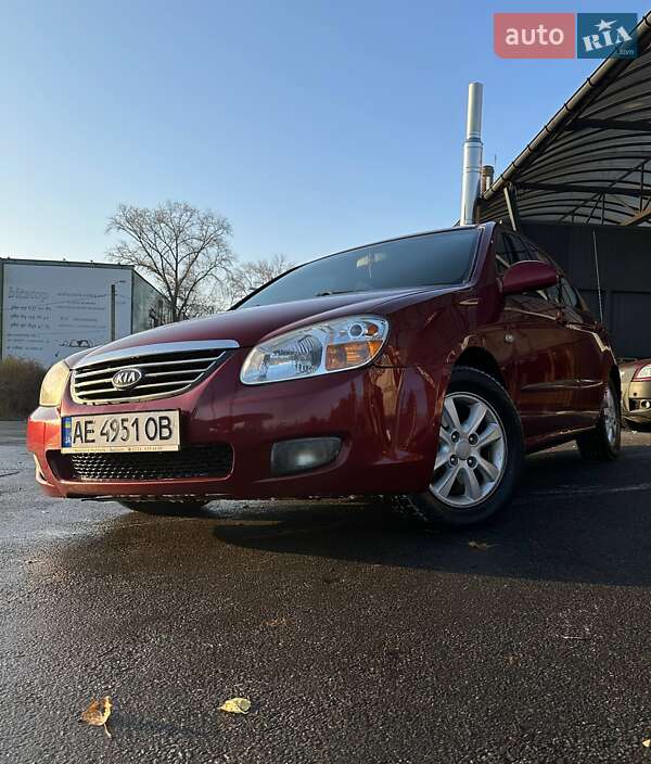 Седан Kia Cerato 2006 в Днепре фото Седан Kia Cerato 2006 в Днепре