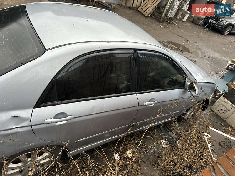 Седан Kia Cerato 2006 в Киеве