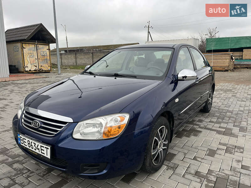 Седан Kia Cerato 2006 в Первомайске