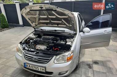 Седан Kia Cerato 2008 в Києві