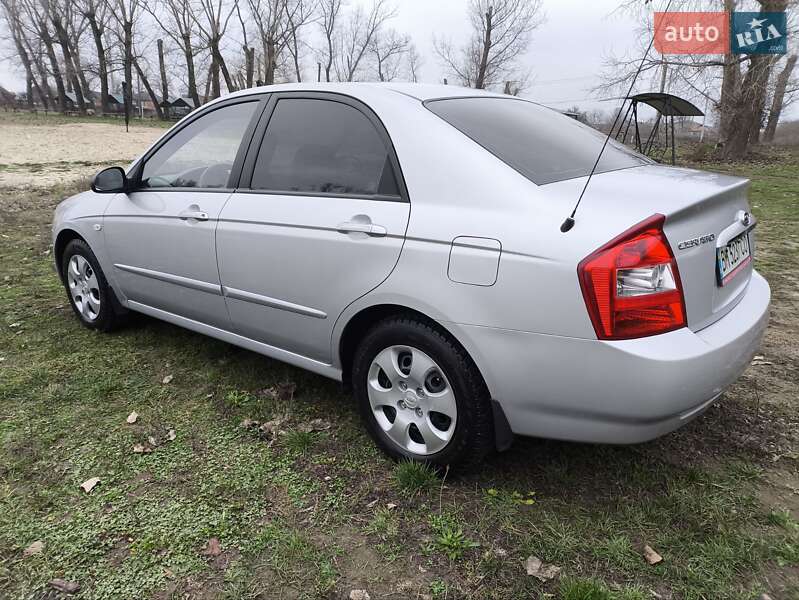 Седан Kia Cerato 2006 в Кобеляках