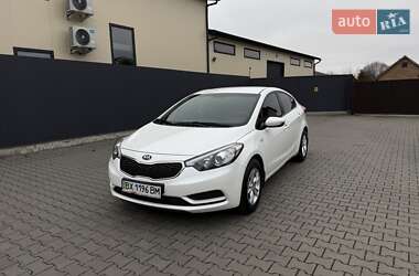 Седан Kia Cerato 2013 в Хмельницькому