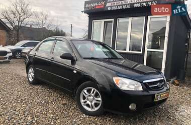 Седан Kia Cerato 2006 в Коломые