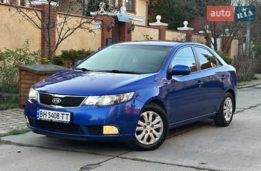 Седан Kia Cerato 2011 в Одессе