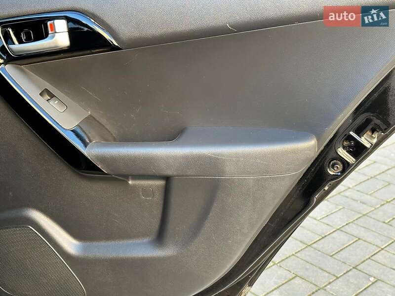 Седан Kia Cerato 2009 в Одесі