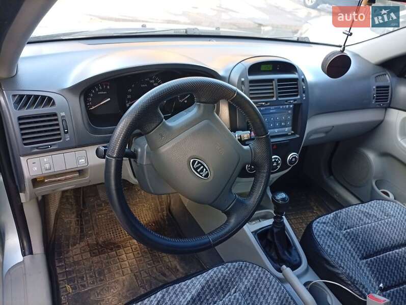 Kia Cerato 2007