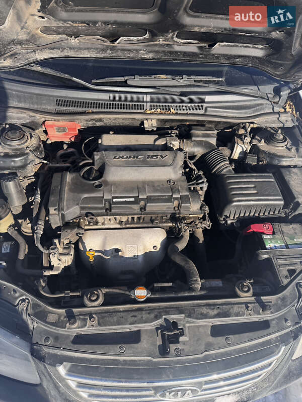 Седан Kia Cerato 2008 в Днепре