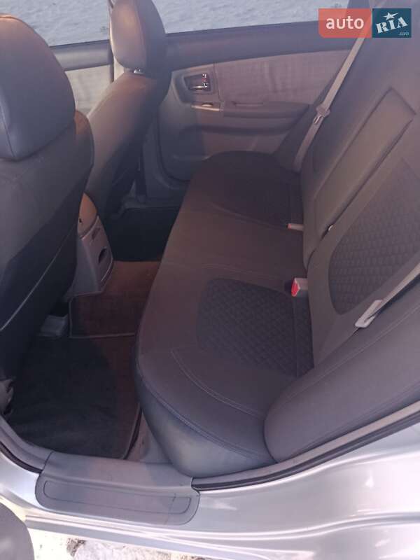 Седан Kia Cerato 2007 в Талалаевке