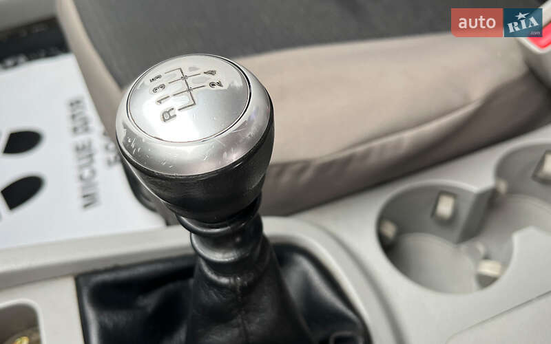 Седан Kia Cerato 2007 в Стрые