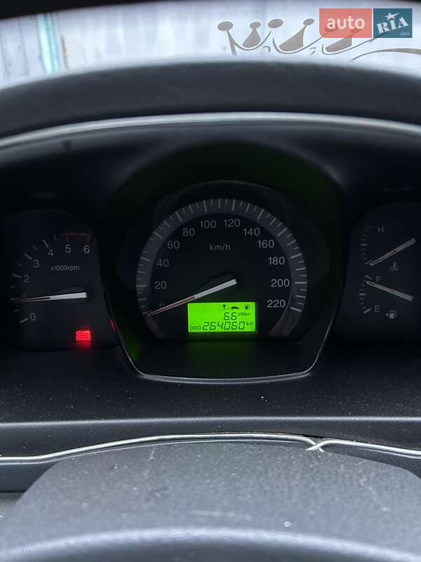 Седан Kia Cerato 2008 в Дымере