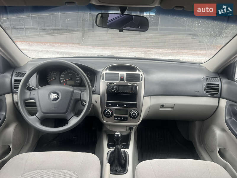 Седан Kia Cerato 2006 в Одессе фото 57 Седан Kia Cerato 2006 в Одессе