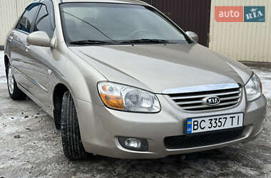 Седан Kia Cerato 2007 в Новому Бузі