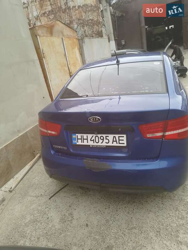 Седан Kia Cerato 2010 в Одессе