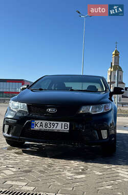Купе Kia Cerato 2010 в Днепре
