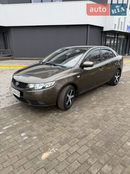 Седан Kia Cerato 2009 в Каменском фото Седан Kia Cerato 2009 в Каменском