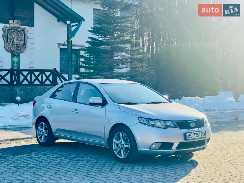 Седан Kia Cerato 2009 в Львове фото 8 Седан Kia Cerato 2009 в Львове