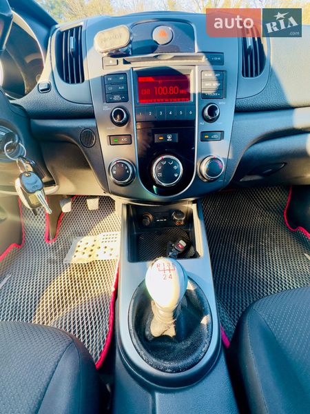 Седан Kia Cerato 2009 в Львове фото 15 Седан Kia Cerato 2009 в Львове
