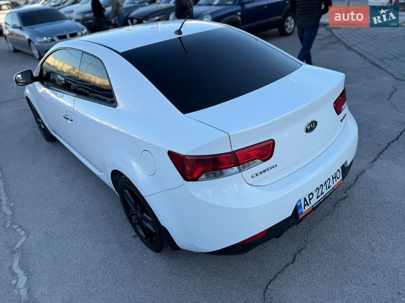 Купе Kia Cerato 2011 в Запорожье