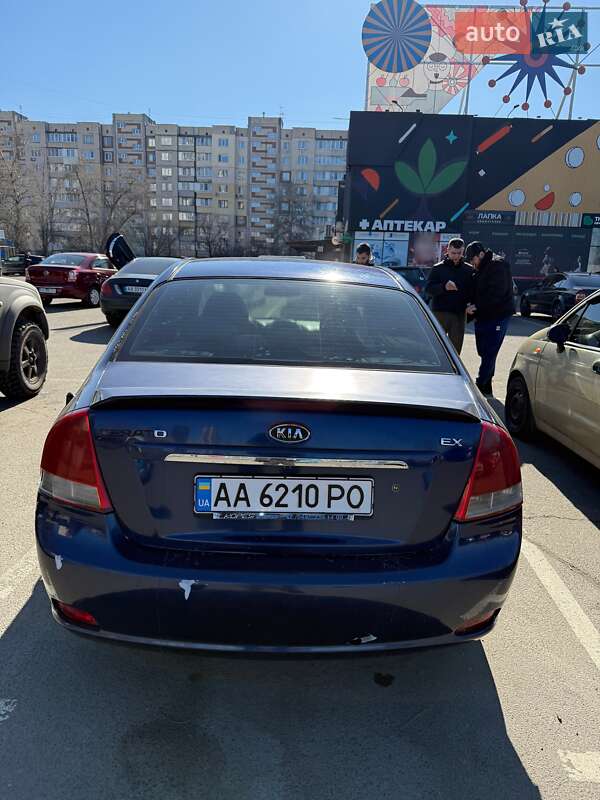 Седан Kia Cerato 2007 в Киеве