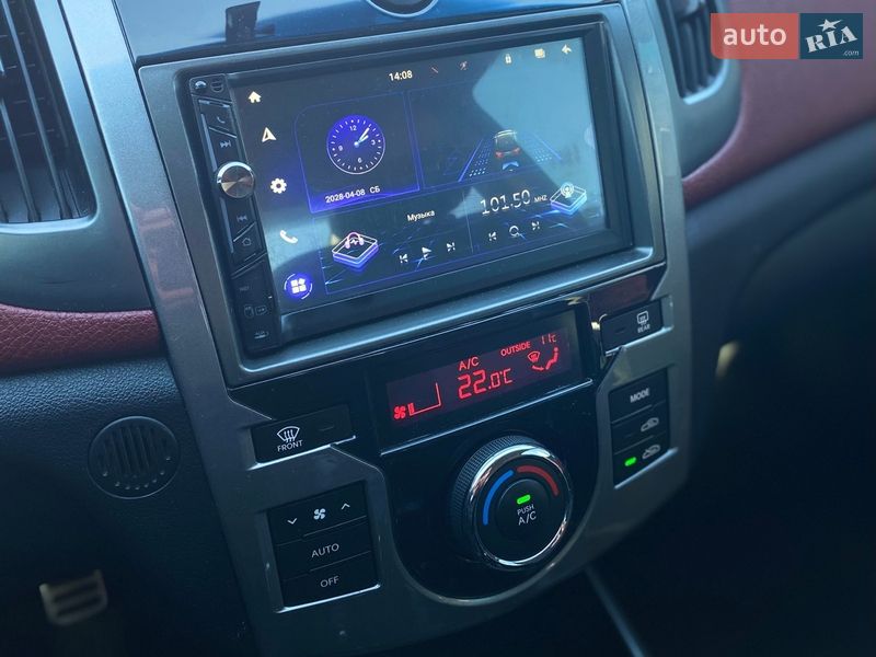 Купе Kia Cerato 2011 в Киеве