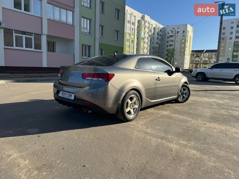 Купе Kia Cerato 2012 в Харькове
