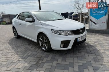 Купе Kia Cerato 2010 в Днепре