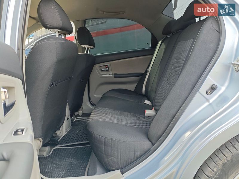 Седан Kia Cerato 2007 в Гусятине