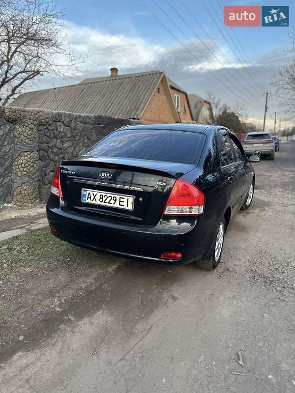 Седан Kia Cerato 2007 в Харькове фото 2 Седан Kia Cerato 2007 в Харькове