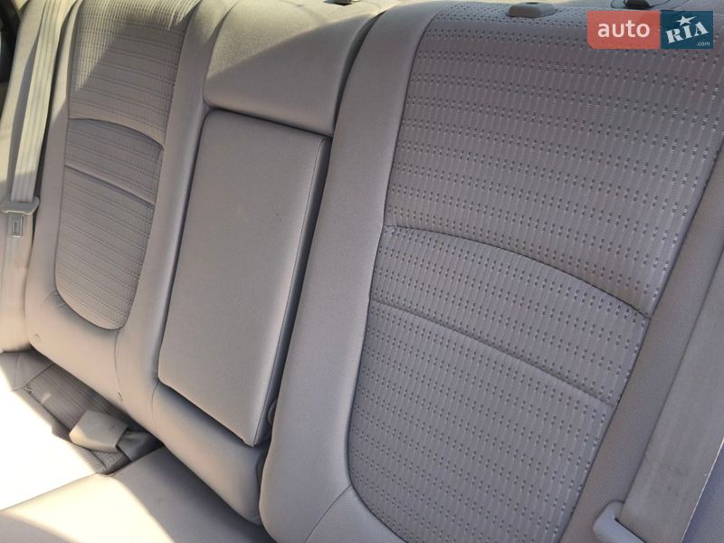 Седан Kia Cerato 2007 в Южноукраинске