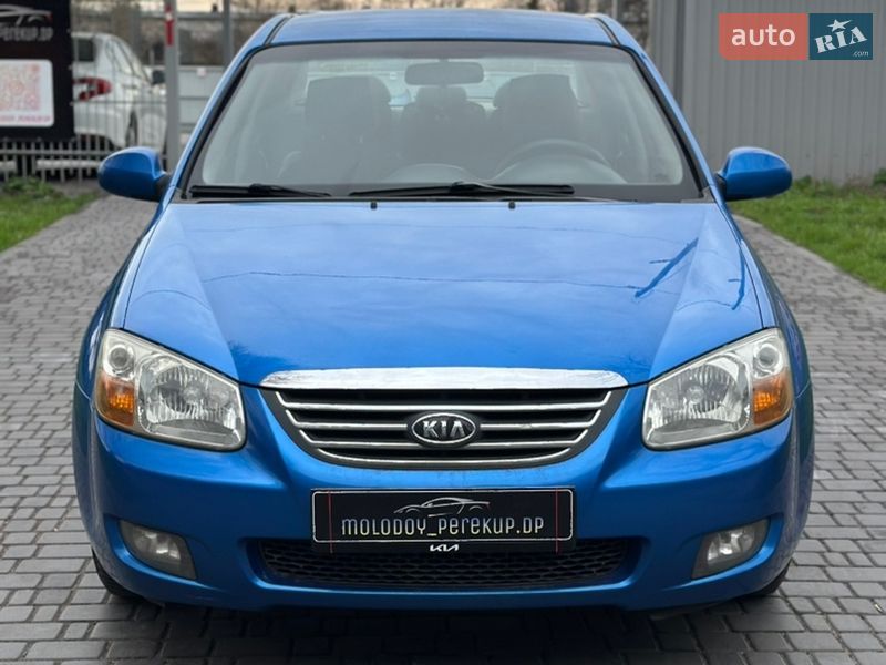 Седан Kia Cerato 2008 в Каменском