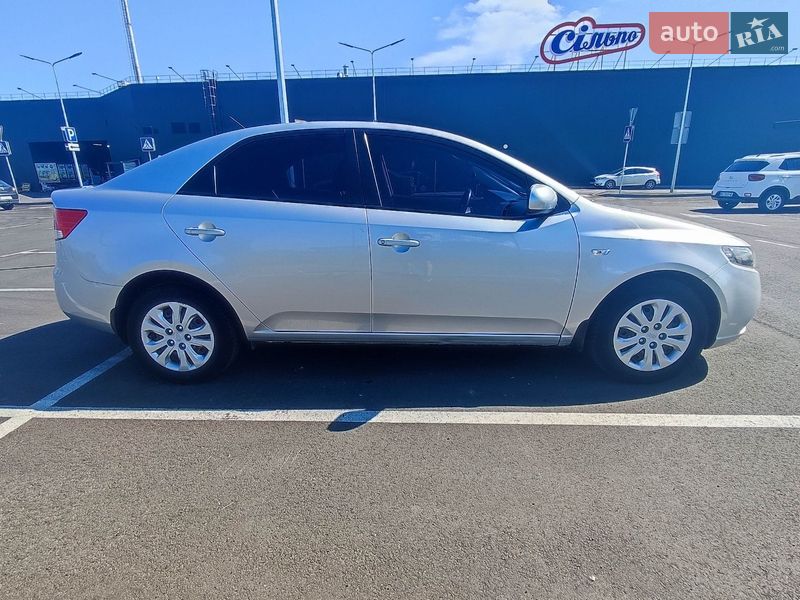 Седан Kia Cerato 2009 в Боярці