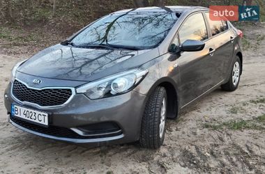 Седан Kia Cerato 2013 в Кременчуге