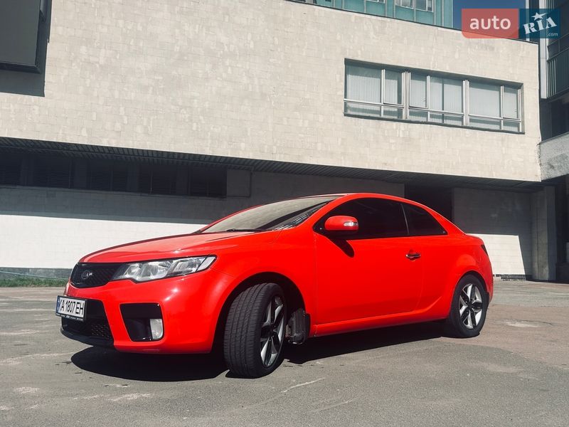 Купе Kia Cerato 2010 в Києві