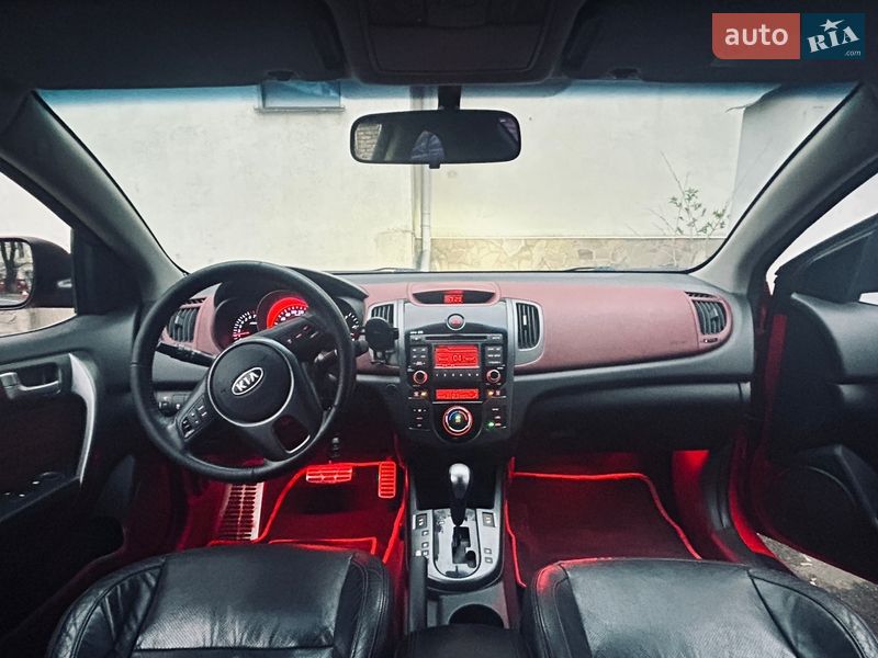 Купе Kia Cerato 2010 в Києві