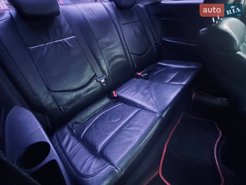 Купе Kia Cerato 2010 в Києві