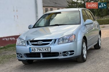 Хетчбек Kia Cerato 2005 в Вапнярці